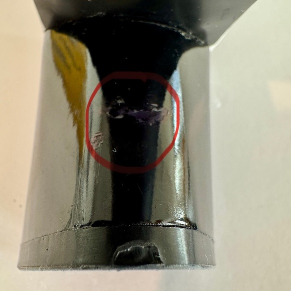 Guess 6.5 WHT & BLK Sandals - Picture 4 of 4